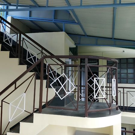 Hotel Pine Leaf Gangtok Buitenkant foto