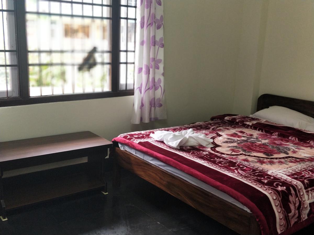 Hotel Pine Leaf Gangtok Buitenkant foto